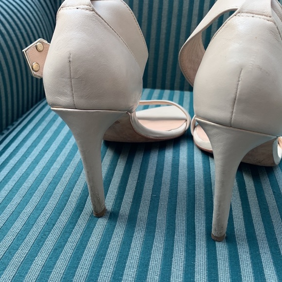 Elon Kling for Marciano size 7 1/2. Nude leather open toe heels - Picture 2 of 7